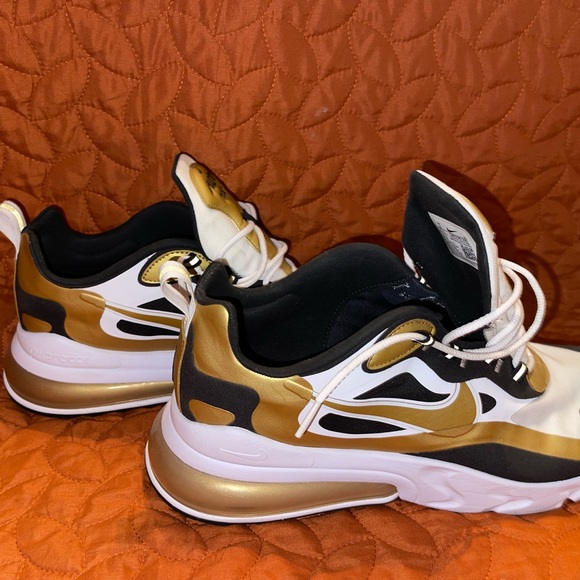 COPY - Nike Air 70 React black and gold men’s size 13 - Picture 3 of 5